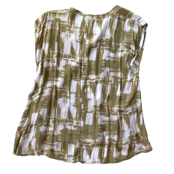 Masai Modern Geo Print Tunic Blouse Size Large Relaxed Scoop Neck - Picture 9 of 10